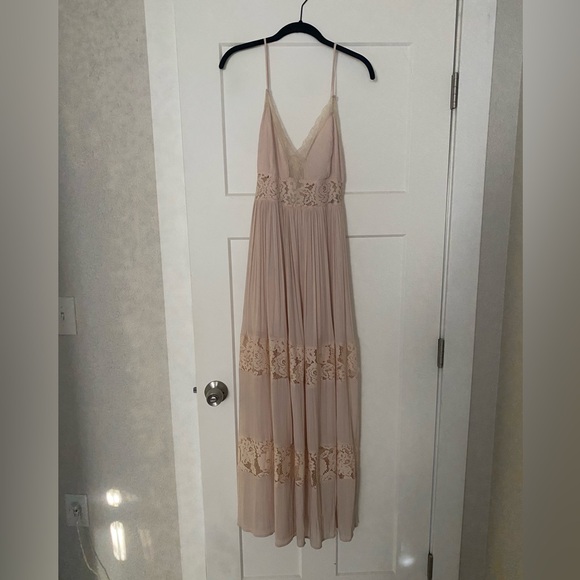 Forever 21 Dresses & Skirts - Blush Maxi with Lace Details